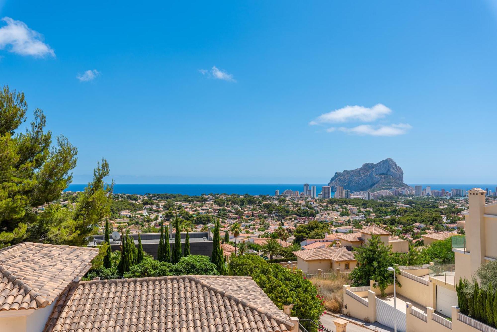 Villa Moderna - Plusholidays Калпе Екстериор снимка